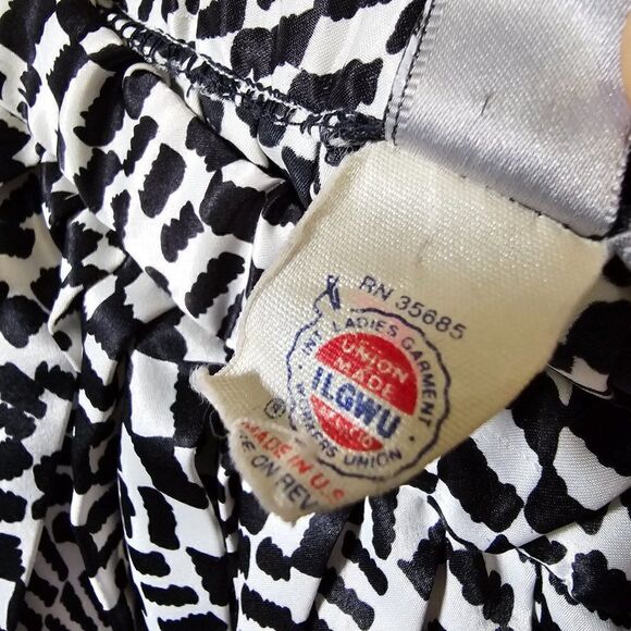 EUC VINTAGE EVAN PICONE ACCORDION BLACK WHITE PRINT MAXI SKIRT SIZE 8 / M - Picture 11 of 12